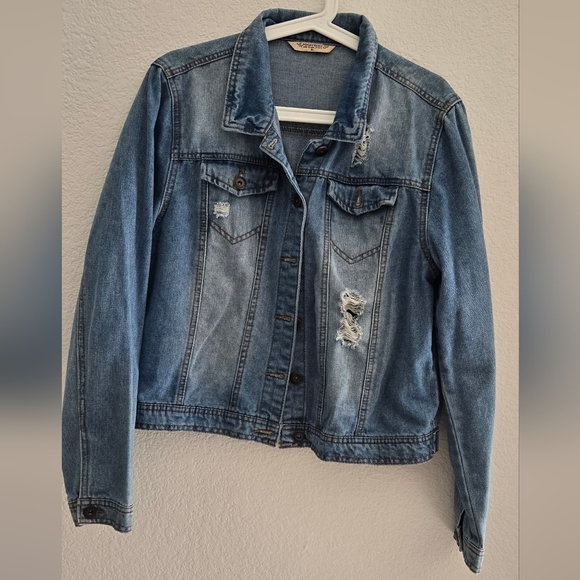 Women's Denim Jacket - Picture 1 of 9